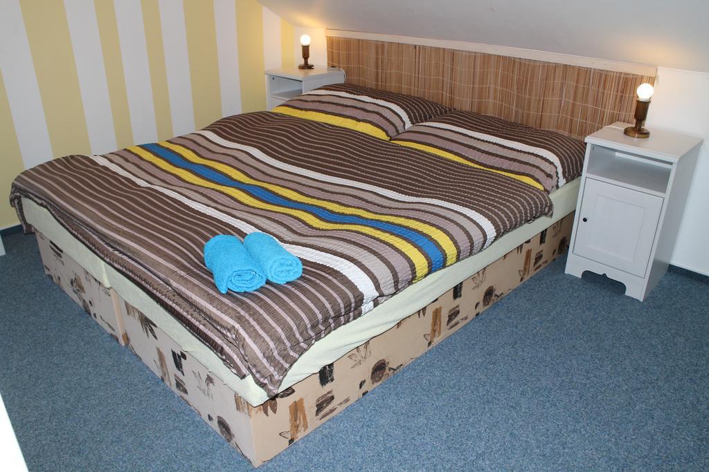 Dueto Hotel Harrachov Szoba fotó